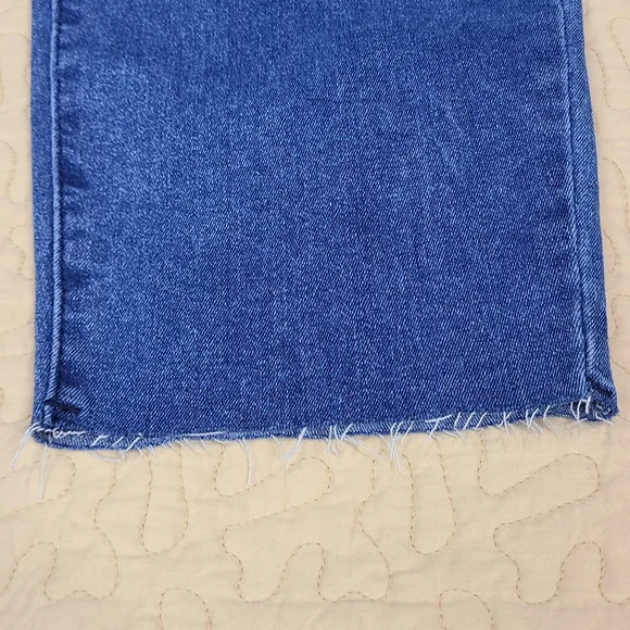 SHEIN distressed butterfly jeans size 2XL - Picture 3 of 8